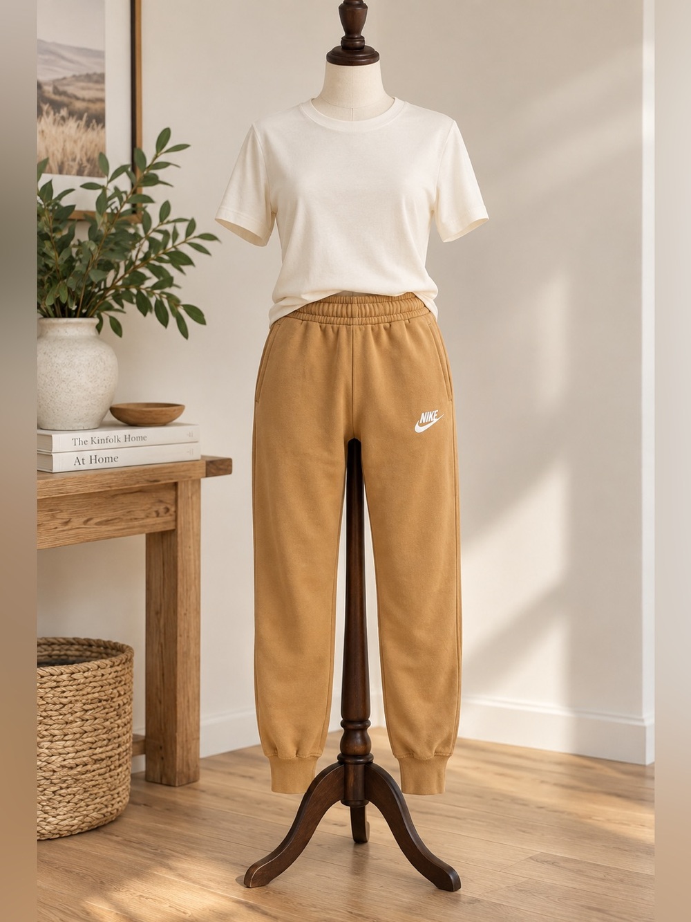 Nike Camel Club Fleece Joggers Small Brown Swoosh Athleisure Streetwear
